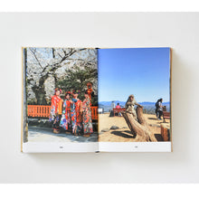Load image into Gallery viewer, BOOK - KAI LINKE IN JAPAN
